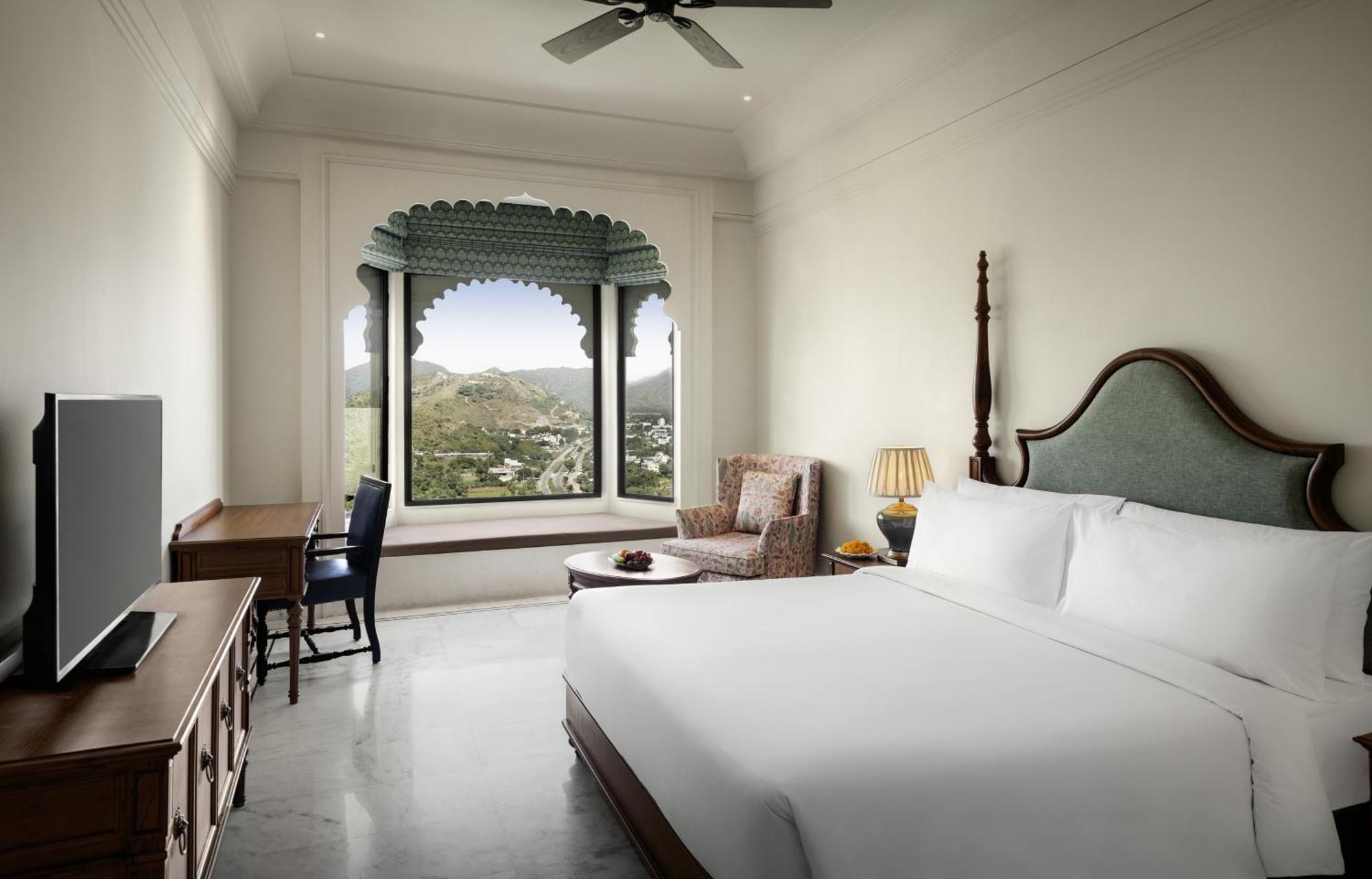 Bhairavgarh Palace ウダイプル エクステリア 写真